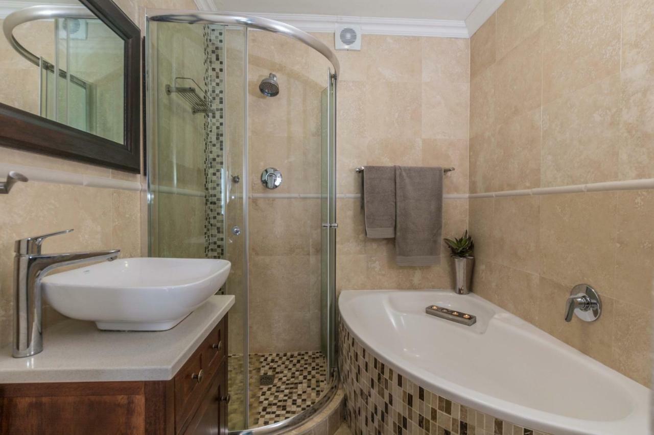 De Nest Apartment East London Bagian luar foto